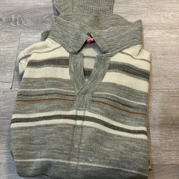 Vintage Gino Paoli Italian Hand-knit Sweater - Picture 7 of 9